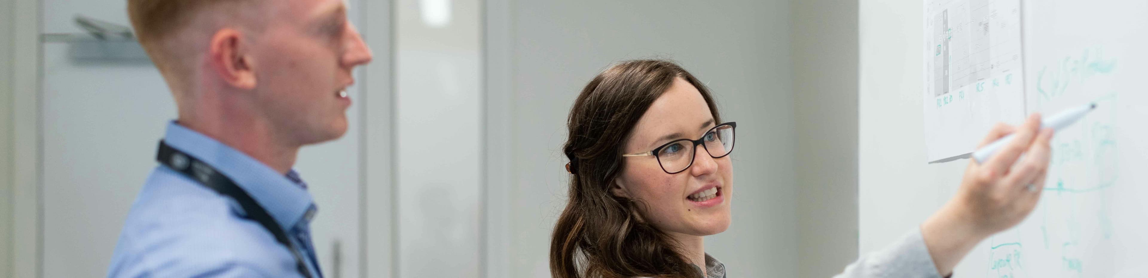 Ein Team muss vor allem eines: Zusammenarbeiten – csm_pexels-thisisengineering-3862615_990f1b5db7.jpg